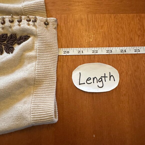 Embellished Silk & Cotton Cardigan Sweater With Beaded Floral Design By Moda Int - Picture 4 of 6